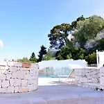 Hecate Mit Panoramapool By Interhome בית נופש
