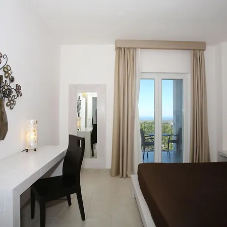 Holiday home Hecate Mit Panoramapool By Interhome *
